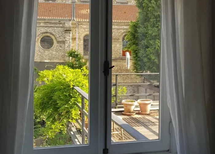 Romantische Nabij Centrum Bed and Breakfast Αϊντχόφεν