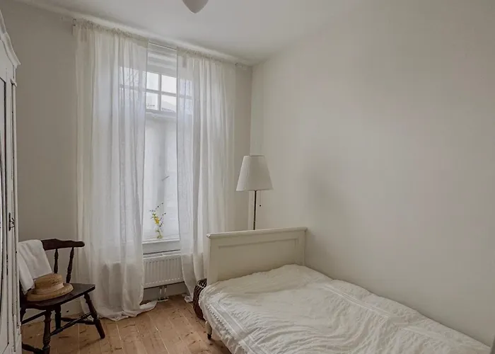 Bed & Breakfast Romantische Nabij Centrum 3*